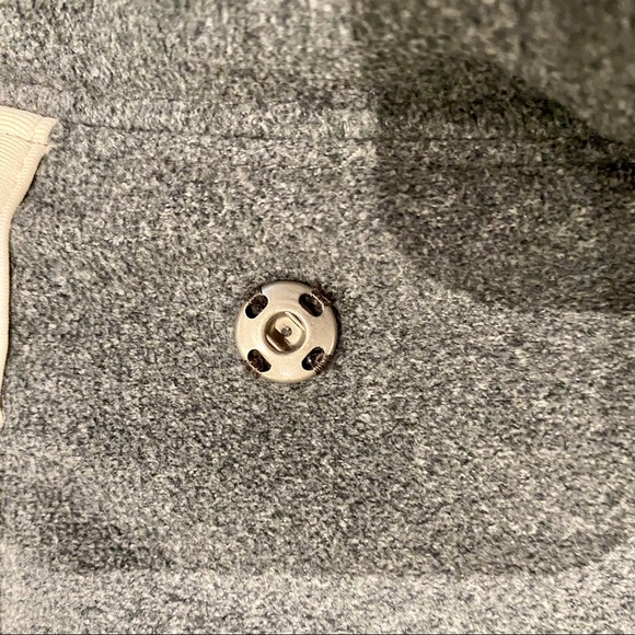 Lululemon Presence of Mind Wrap - Picture 13 of 13